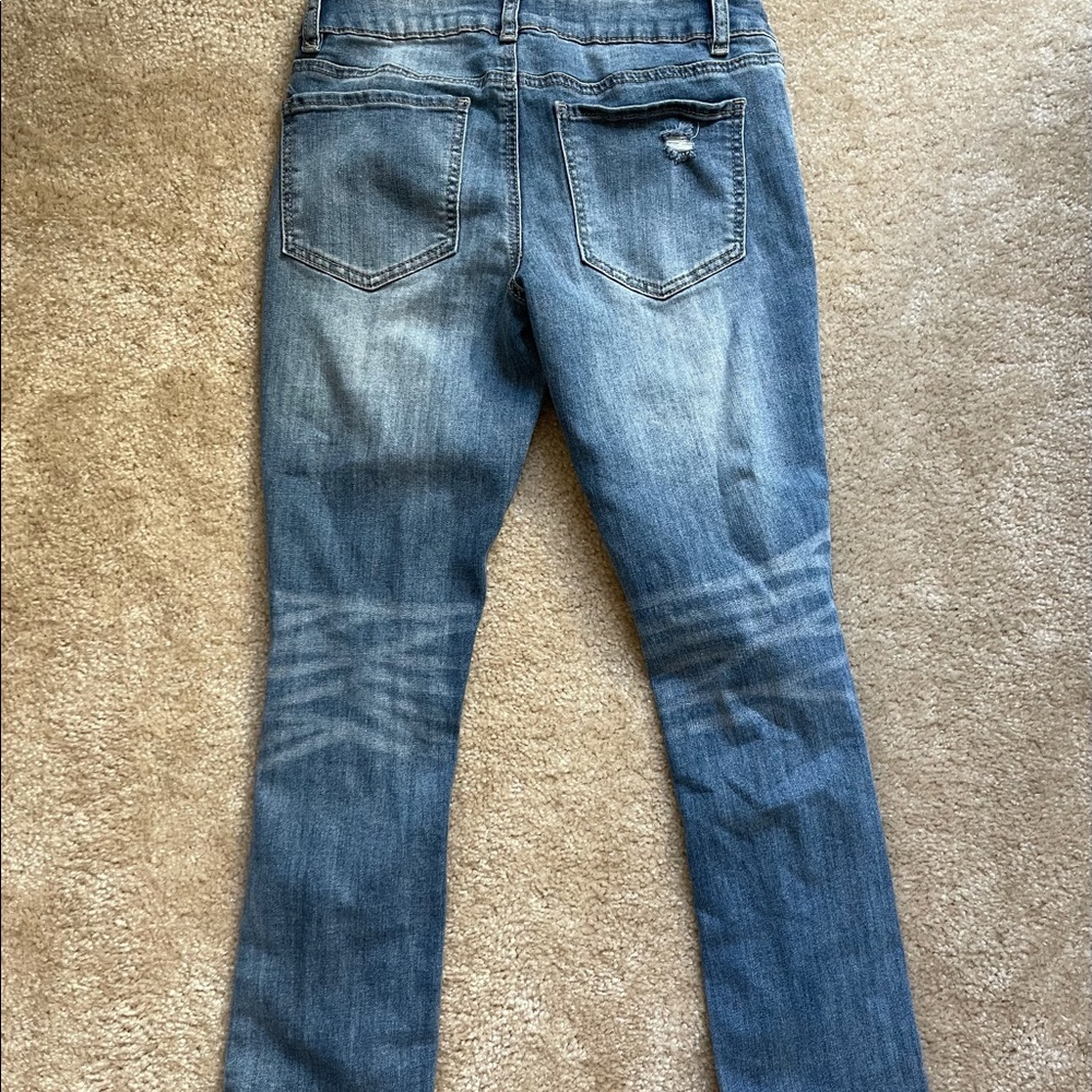 Distressed jeans - Picture 3 of 4
